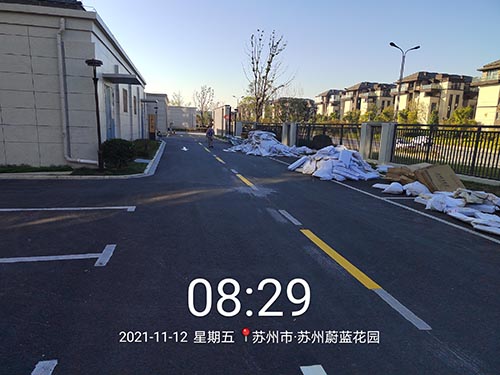 蘇州道路標(biāo)線冷漆多少錢(qián)一平？道路劃線價(jià)格多少一米？